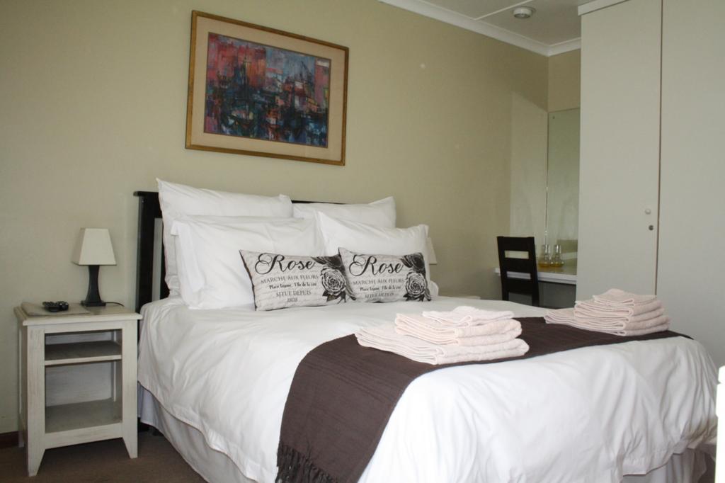 Ohannas Bnb & Self Catering Plettenberg Bay Ngoại thất bức ảnh