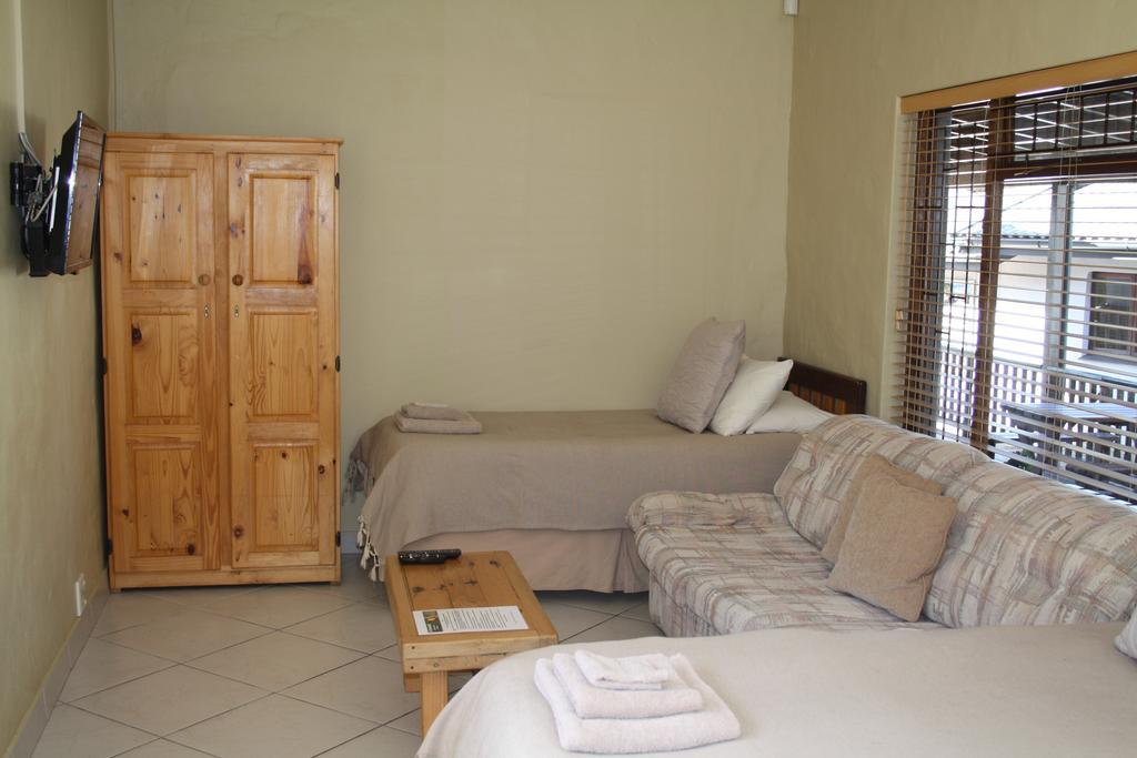 Ohannas Bnb & Self Catering Plettenberg Bay Ngoại thất bức ảnh